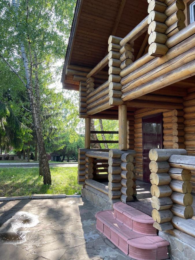 Hotel Complex Lenivaya Vera Novaky Exteriér fotografie